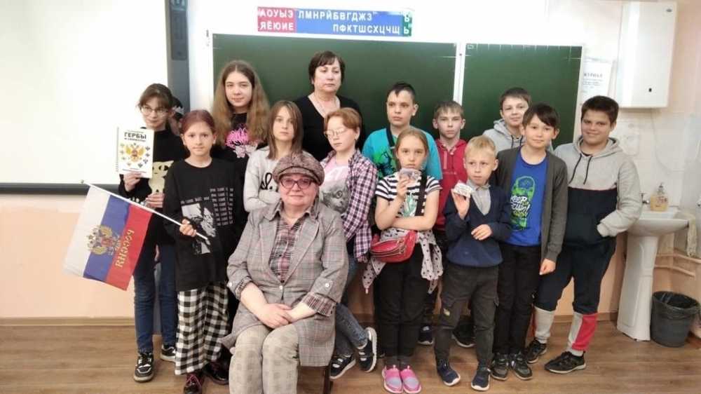 Молекулы из пластилина. пошаговый урок лепки. фигурки из пластилина для детей что можно слепить из пластилина и как