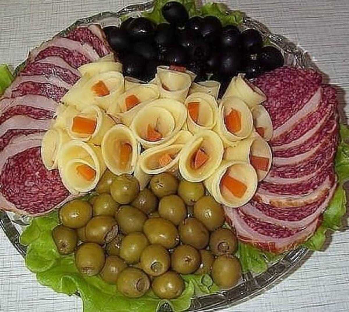 Мясная нарезка на праздничный стол + красивое оформление своими руками
