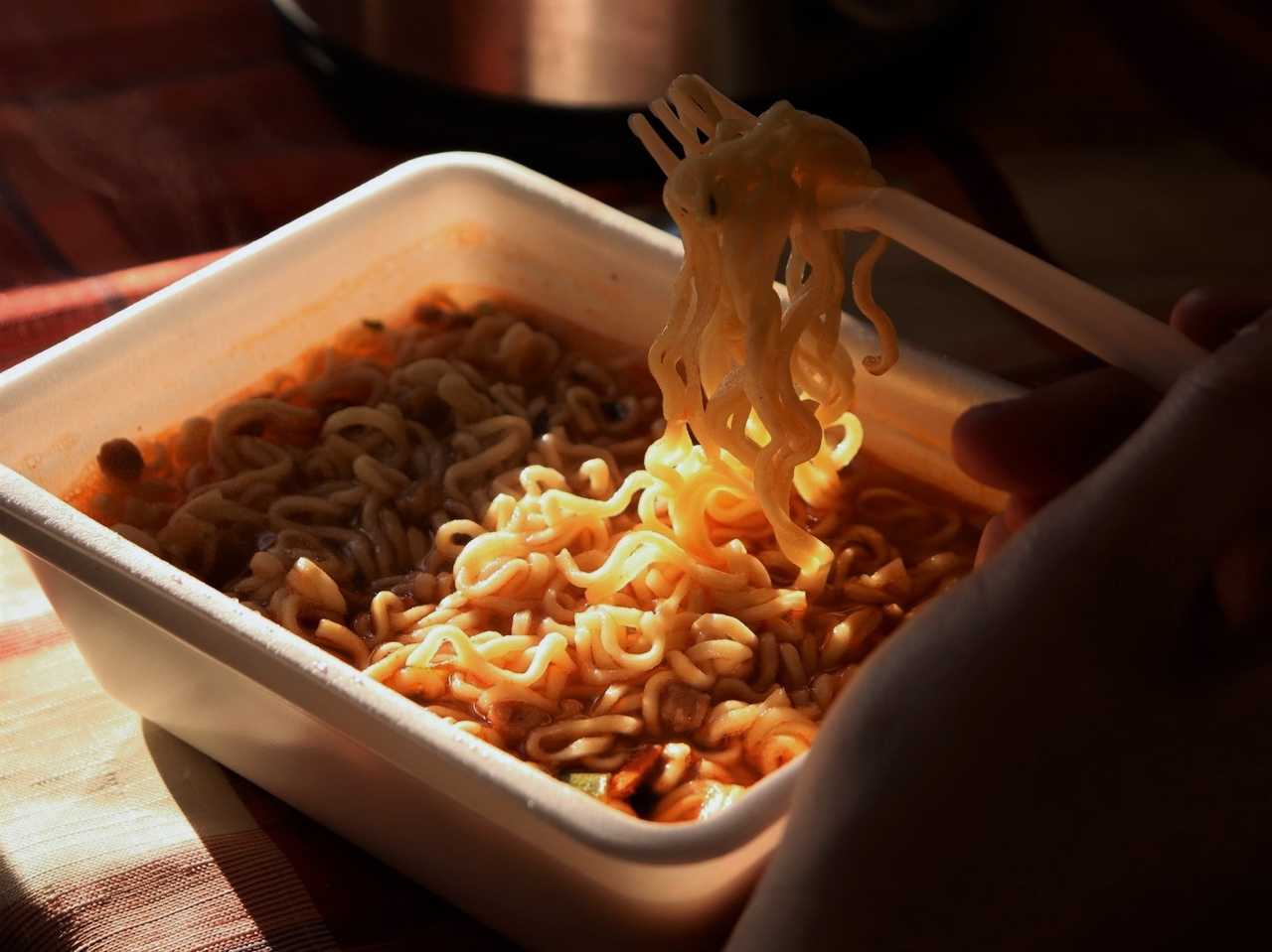 Instant Noodles лапша