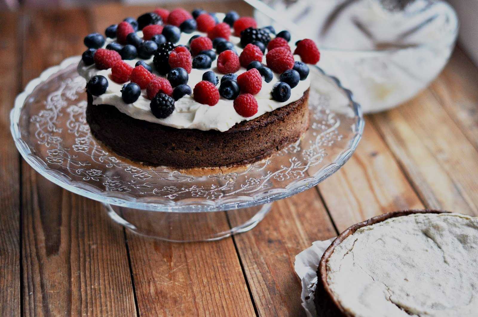 69 фото онлайн - Украшение торта три шоколада Тема: Вкусняшки Муссовый торт 3 шоколада Муссовый торт 3 шоколада Муссовый торт три шоколада Торт три шоколада Торт тирамису три шоколада Торт три шоколада Украшение шоколадного чизкейка Муссовые торт 3 шокол