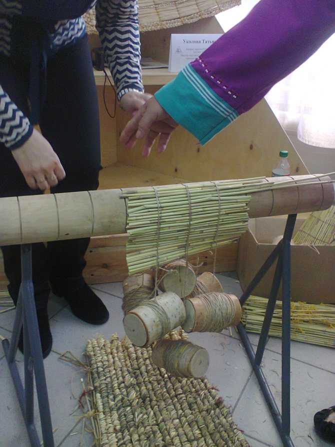 Плетение из камыша и тростника для начинающих своими руками