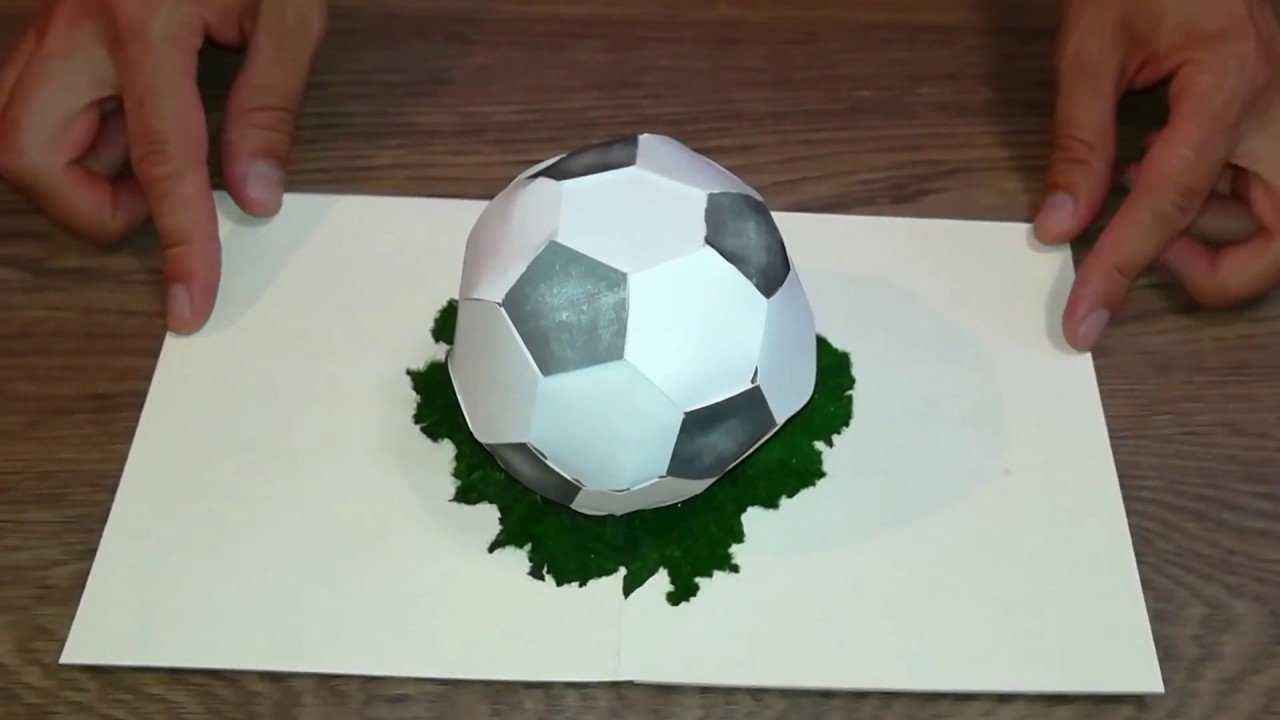 Футбольный мяч из конфет: оригинальный мастер-класс с пошаговой инструкцией