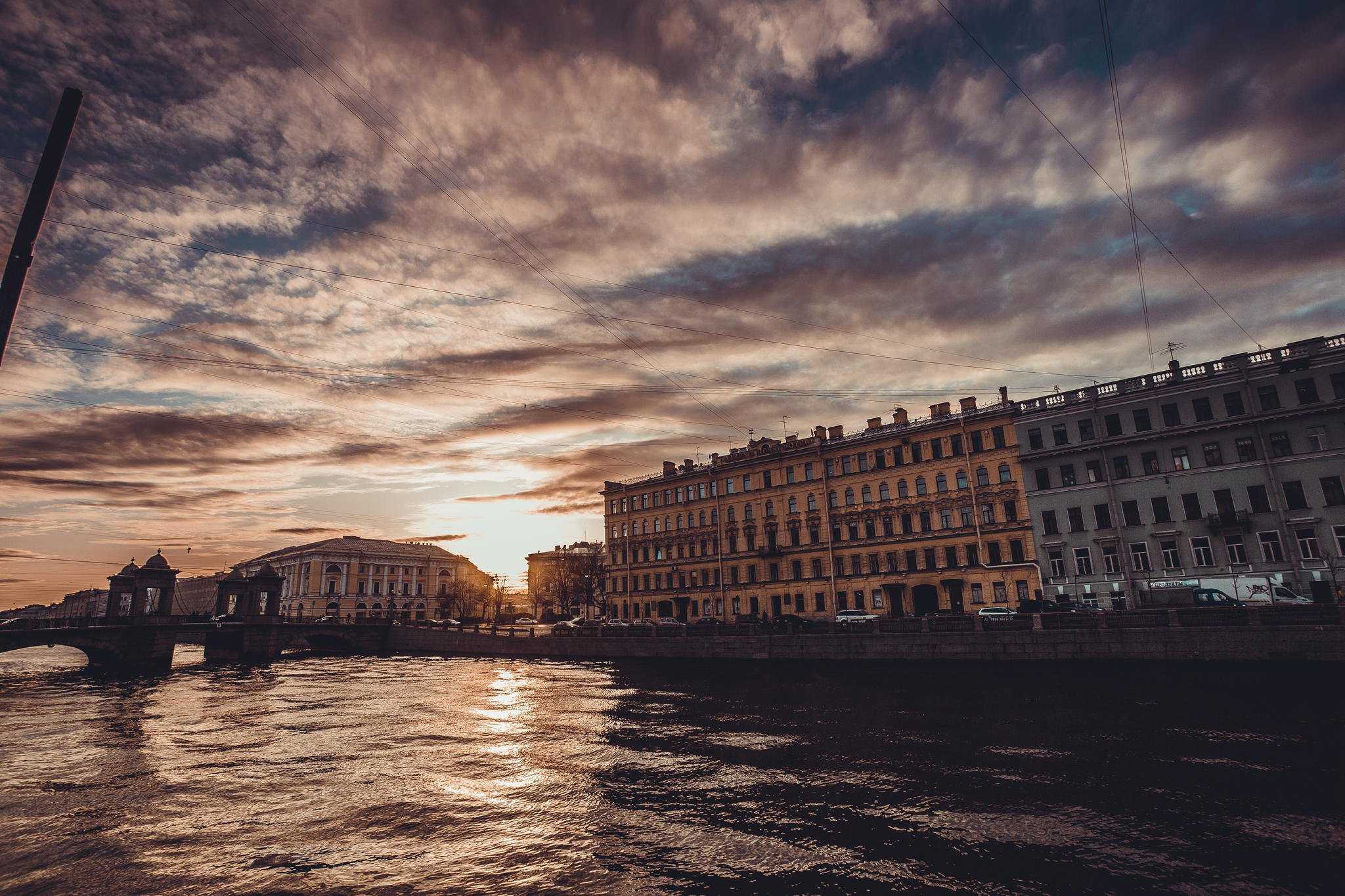 Спб установить. Санкт-Петербург Эстетика. Питер Эстетика города. Петербург Минимализм. Питер Эстетика горизонтальные.