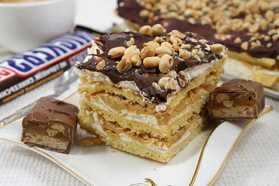 68 фото онлайн - Торт Сникерс украшение Тема: Вкусняшки Торт Сникерс Торт Сникерс Карамель для торта Сникерс Торт Сникерс САСТОР Торт медовик Сникерс Украшение торта на ганаш Декор торта Сникерса Торт Сникерс САСТОР Торт чизкейк Сникерс Торт Сникерс офор